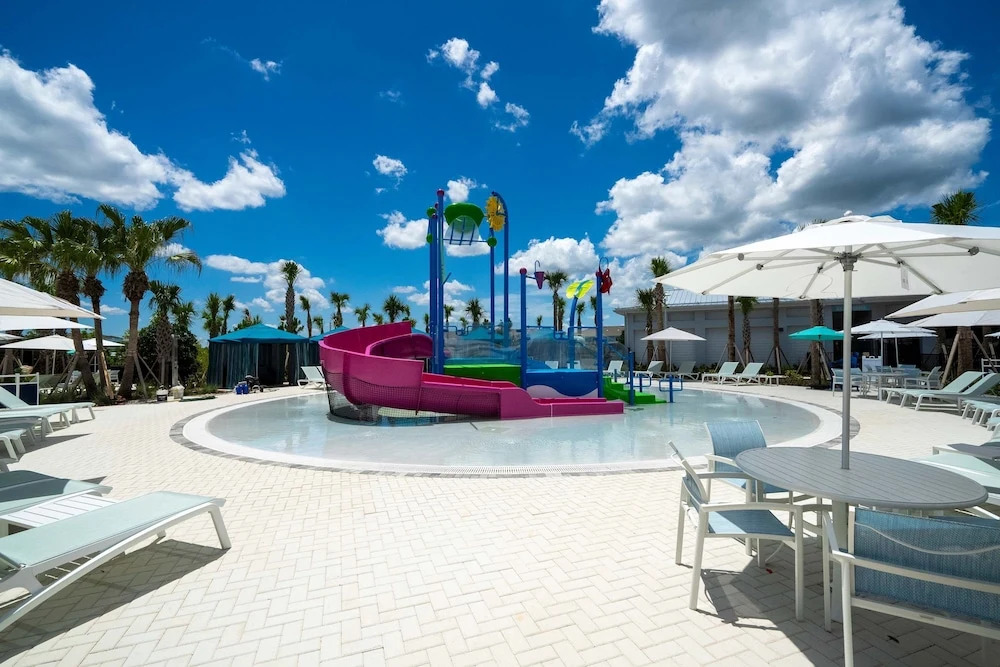Gorgeous 5Bd Close to Disney With Pool at Windsor Cay 1285