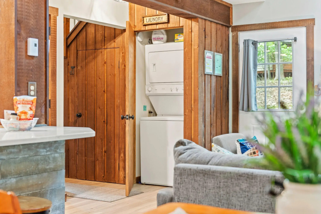 Boulder Pointe by Avantstay Deck & Forest Views, Boulder Lake Club Passes