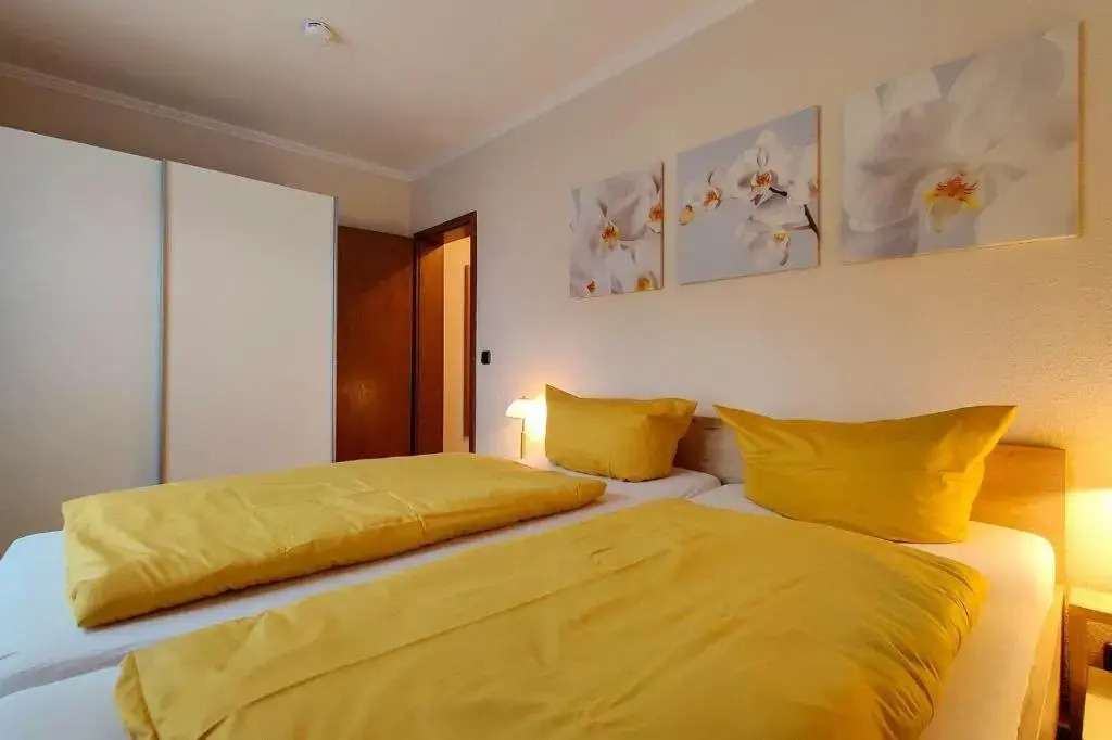 Ferienwohnung-16-mit-Meerblick-Residenz-Meeresbrandung-Duhnen