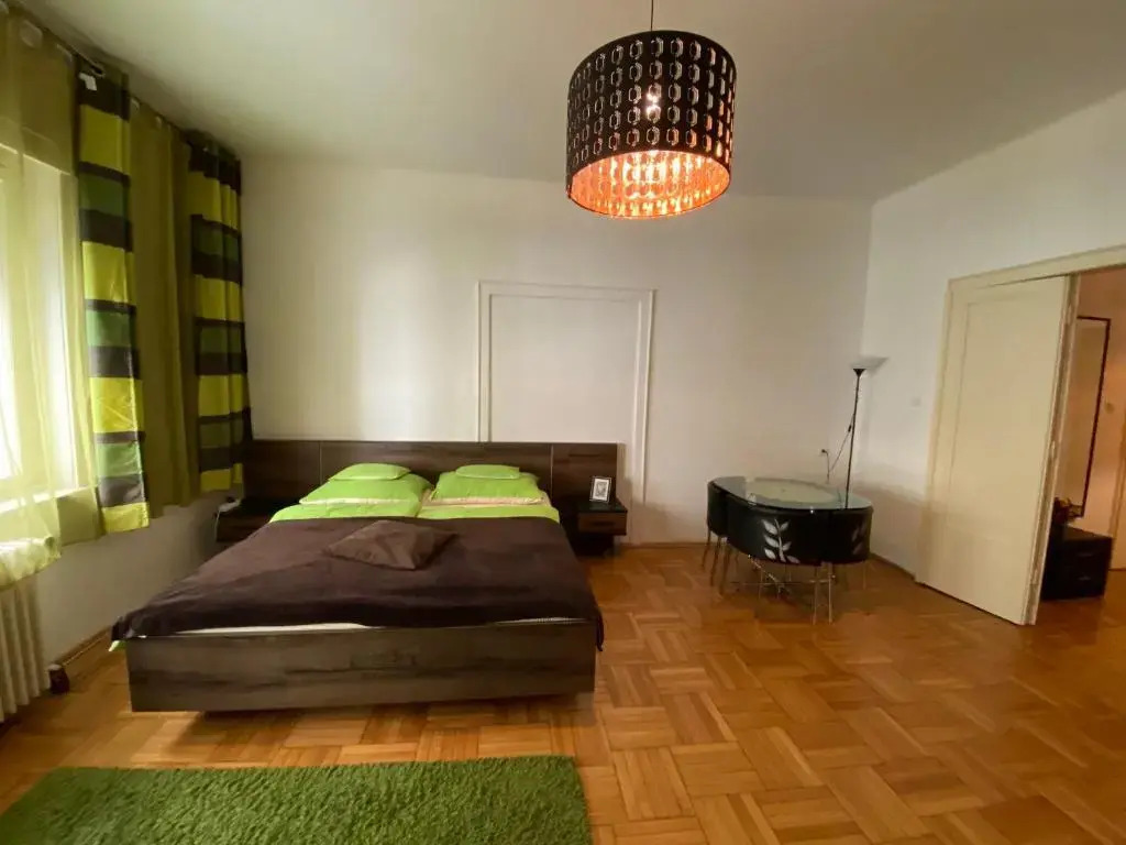 Monolit VIP