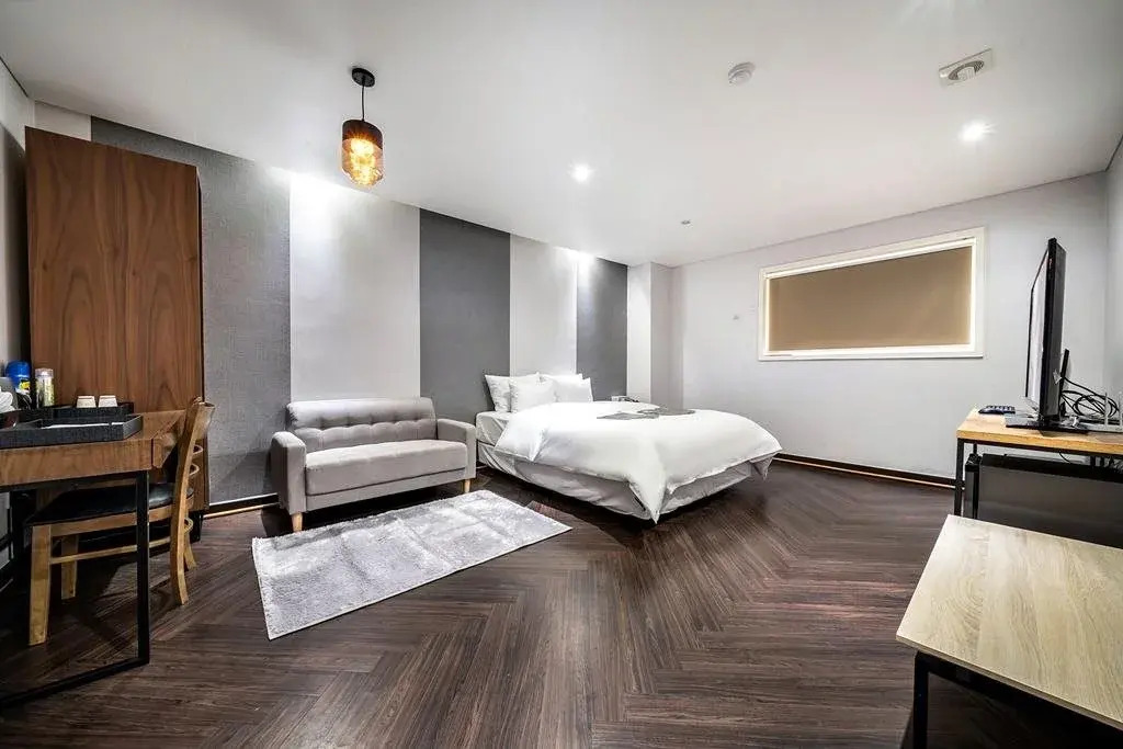 Suwon Grace Hotel