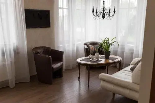 Park Apartments