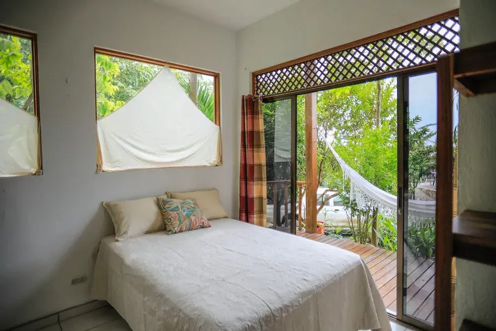 Casa Luna - Private Villa with Ocean View, Pool, AC, Wi-Fi