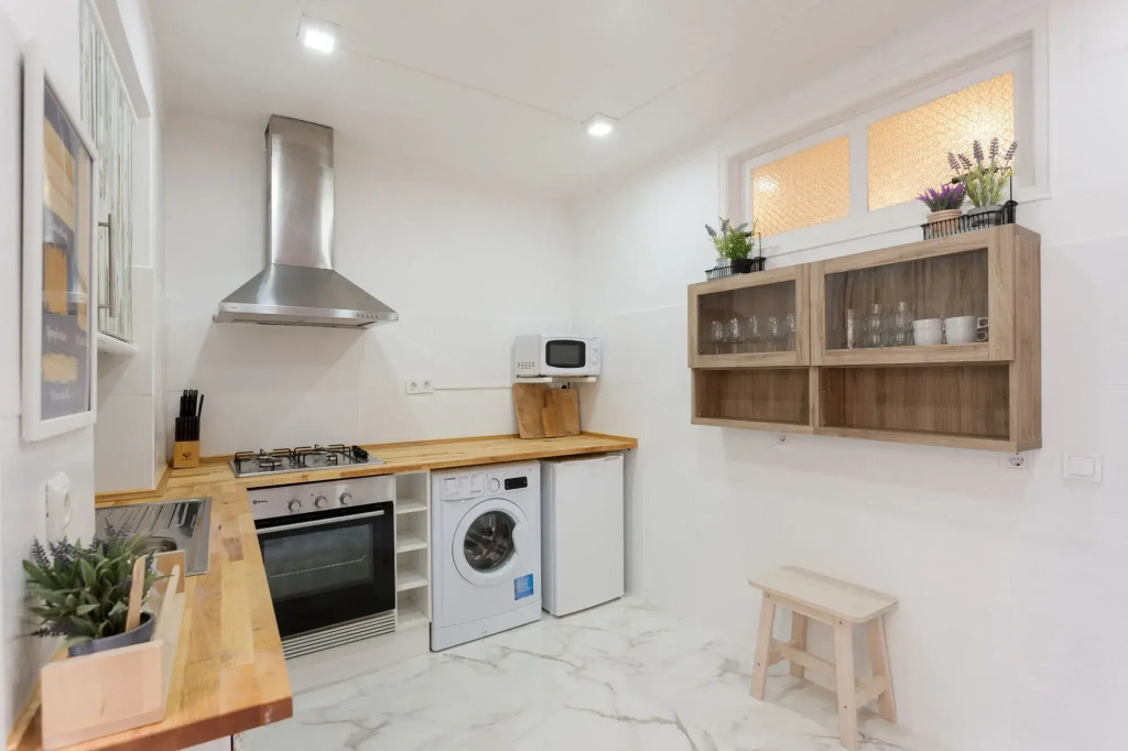 Liberty Duplex I By Lu Holiday
