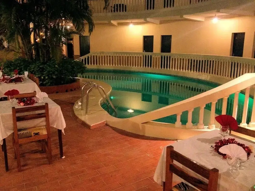 Hotel Le Flamboyant