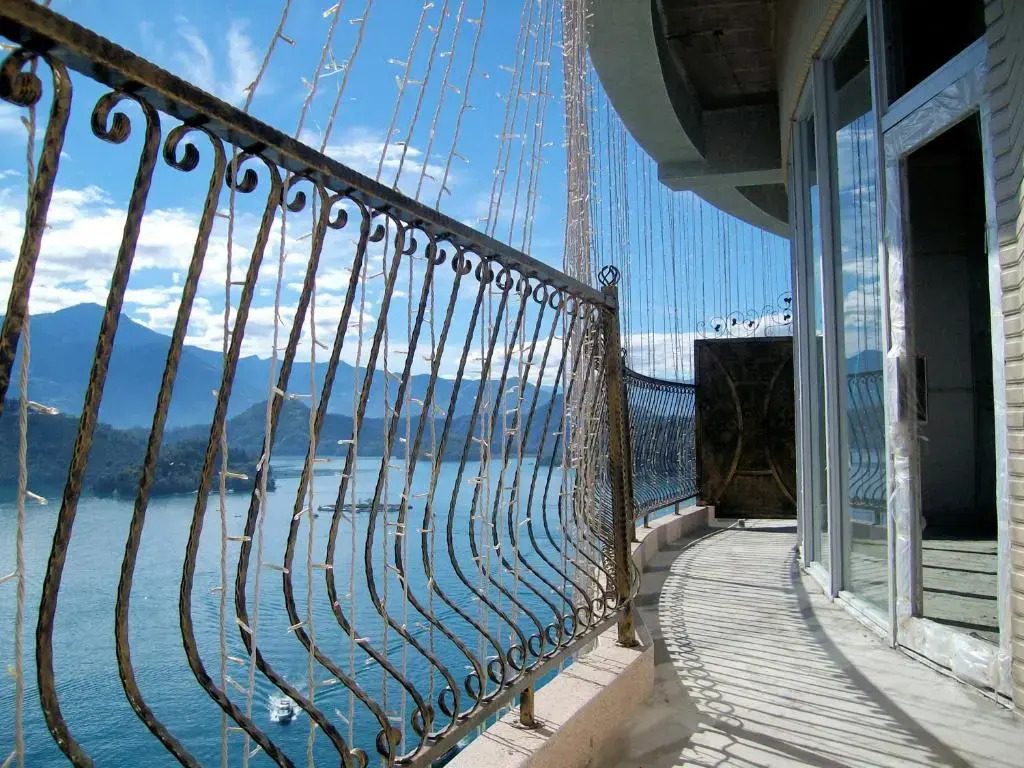 Taiwan Beauty Hotel - Sun Moon Lake