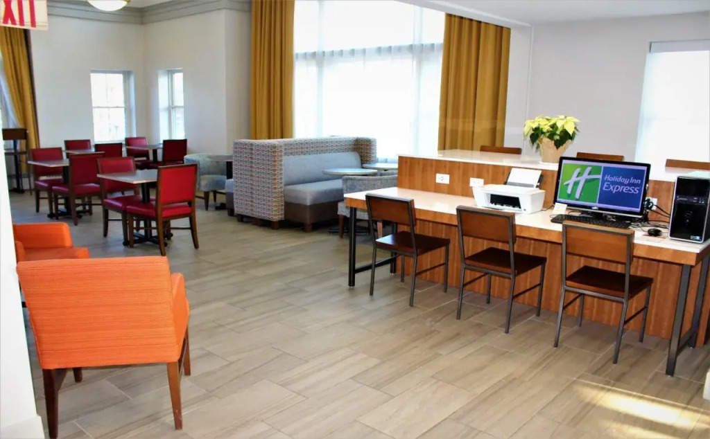 Holiday Inn Express Durham-UNH by IHG
