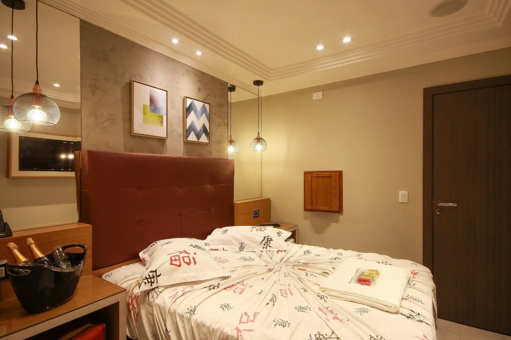 Glória Plaza Hotel