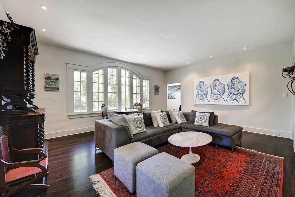 Modern Charm