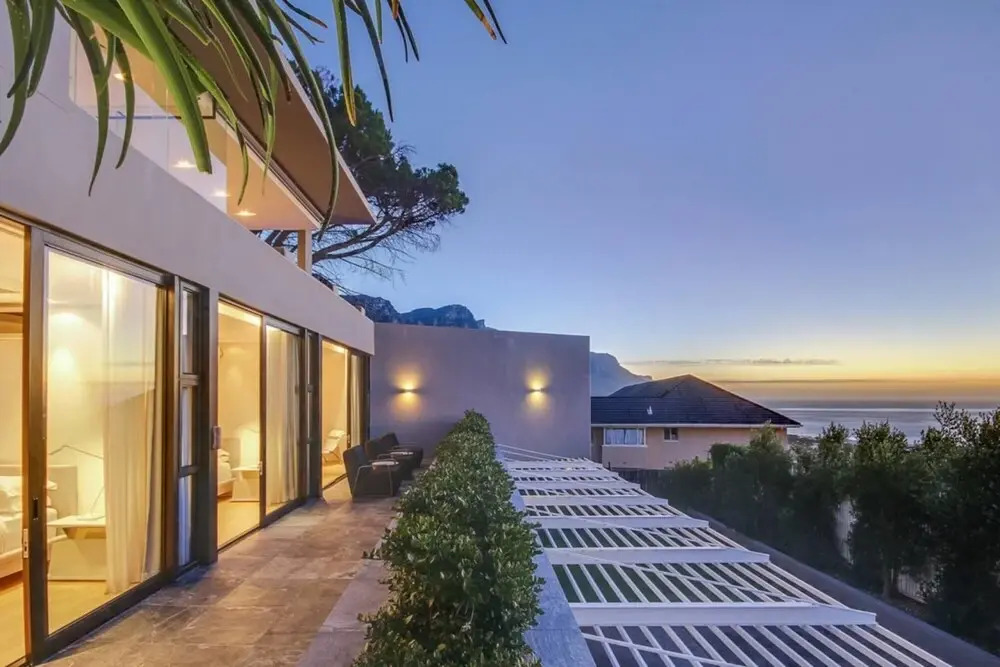 Luxury Villa Over 3 Levels With Lift Geneva House