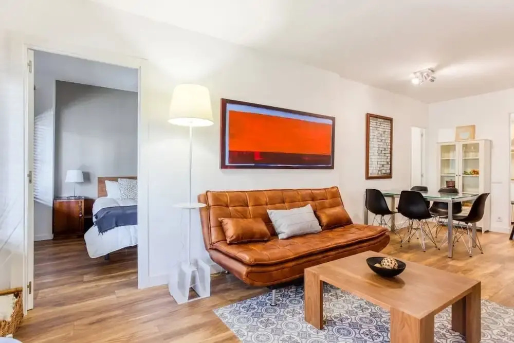 Nice and Cozy 4 Bedroom in Sants-montjuic BCN