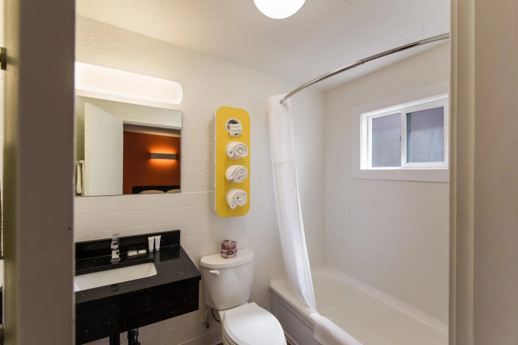 Motel 6 Cranbrook