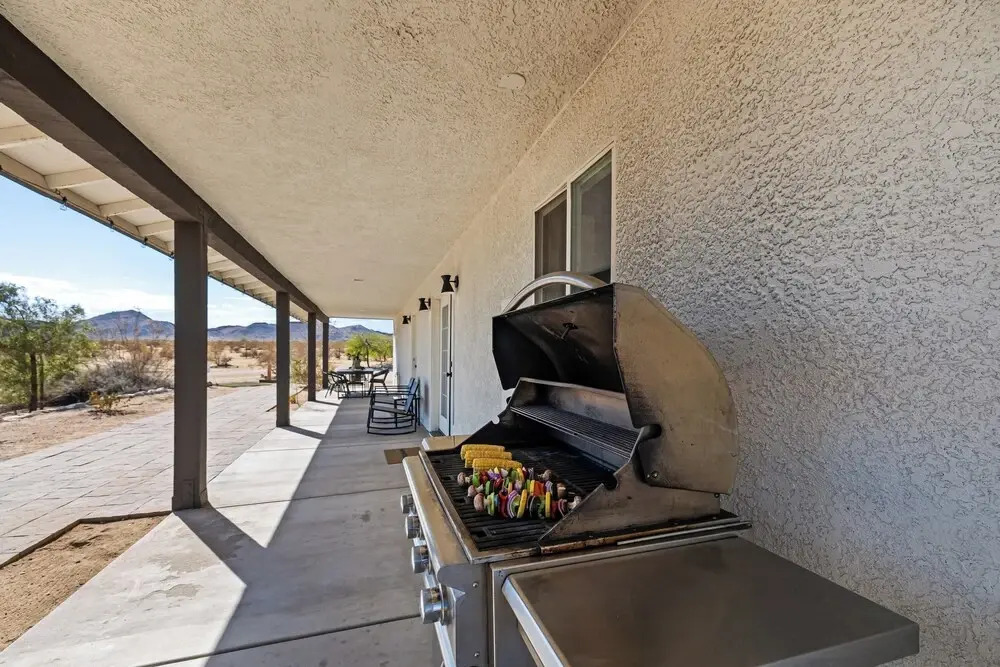 Sunflower Ranch 1mi From JT New Pool + Game Room