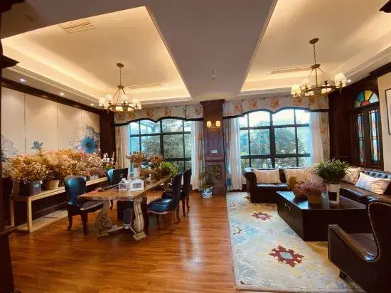 Xinmu Lanlian Boutique Hotel