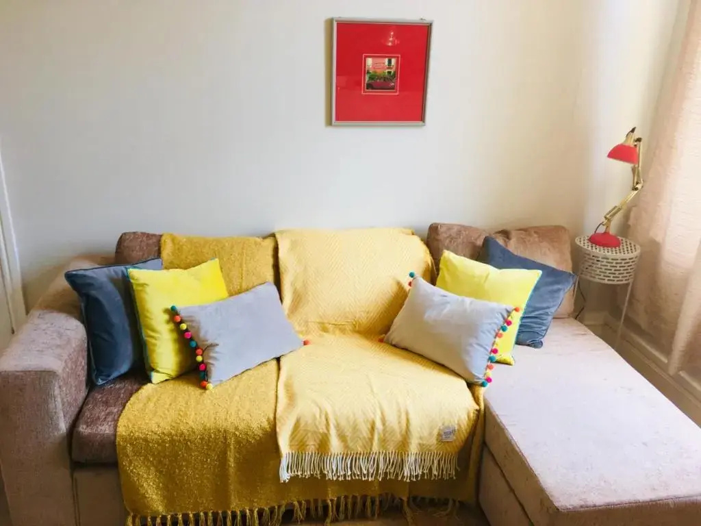 Bright Apartment in the Heart of St Leonards