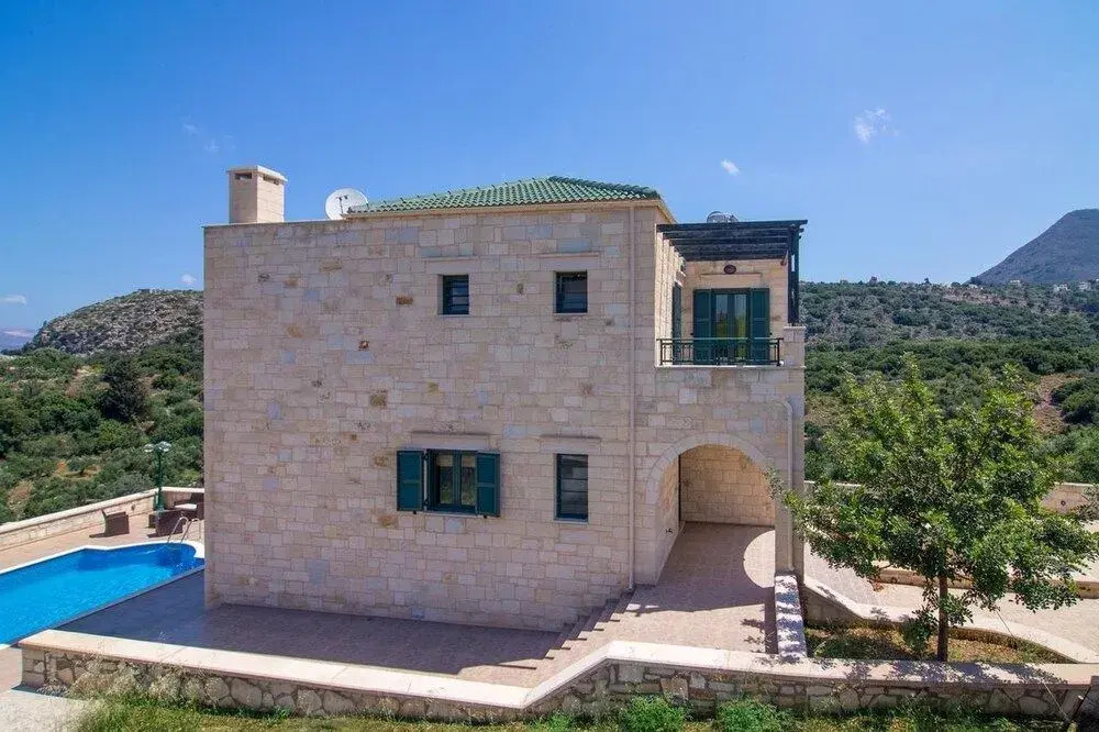 Uranus Stone Villa