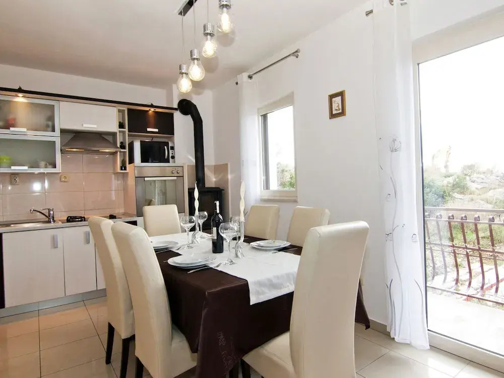 Upscale Apartment in Dalmatia With Terrace