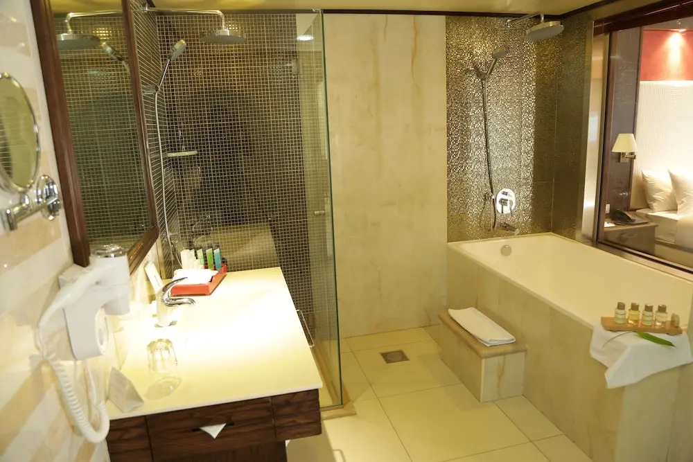 Golden Lili Resort & Spa