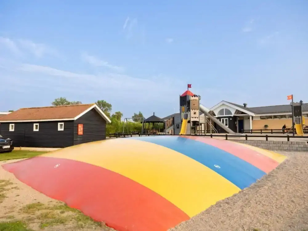 6 Person Holiday Park Home in Holbaek