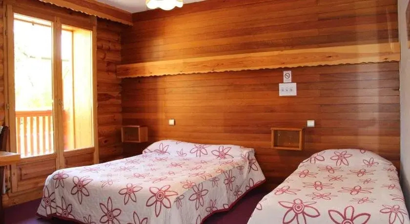 Hôtel Restaurant La Pendine
