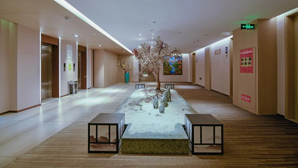 Linyi Hotel