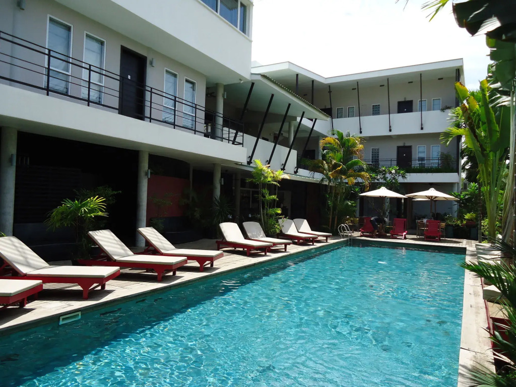 MENs Resort & Spa