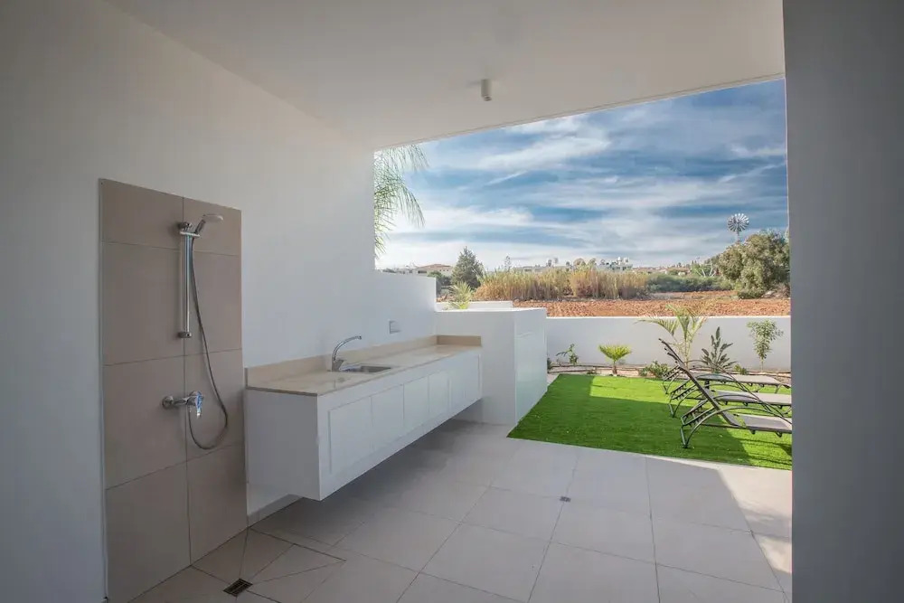 Villa Prol20, Contemporary 3bdr Protaras Villa With Pool, Close to the Beaches