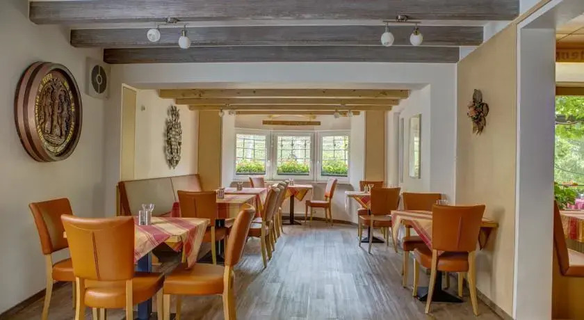 Weinhaus Hirschen Bruttig