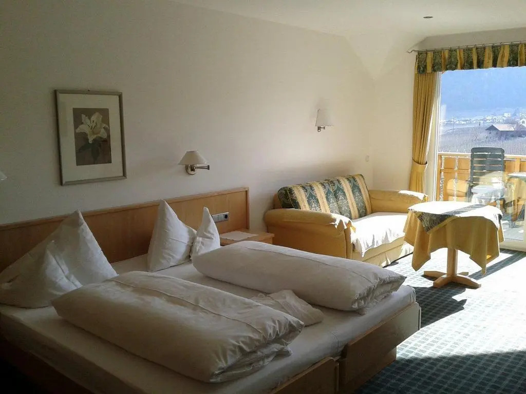 Hotel Pension Flora