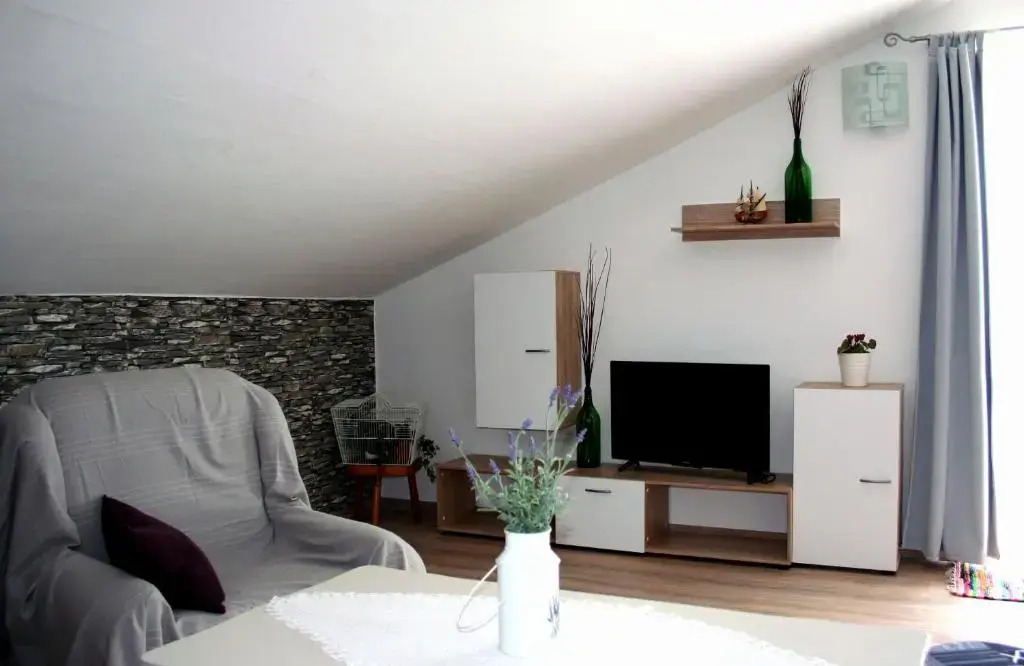 Luna Maris Apartments