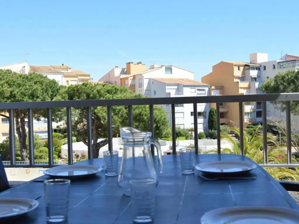 Appartement Cap d'Agde, 1 pièce, 4 personnes - FR-1-249-6