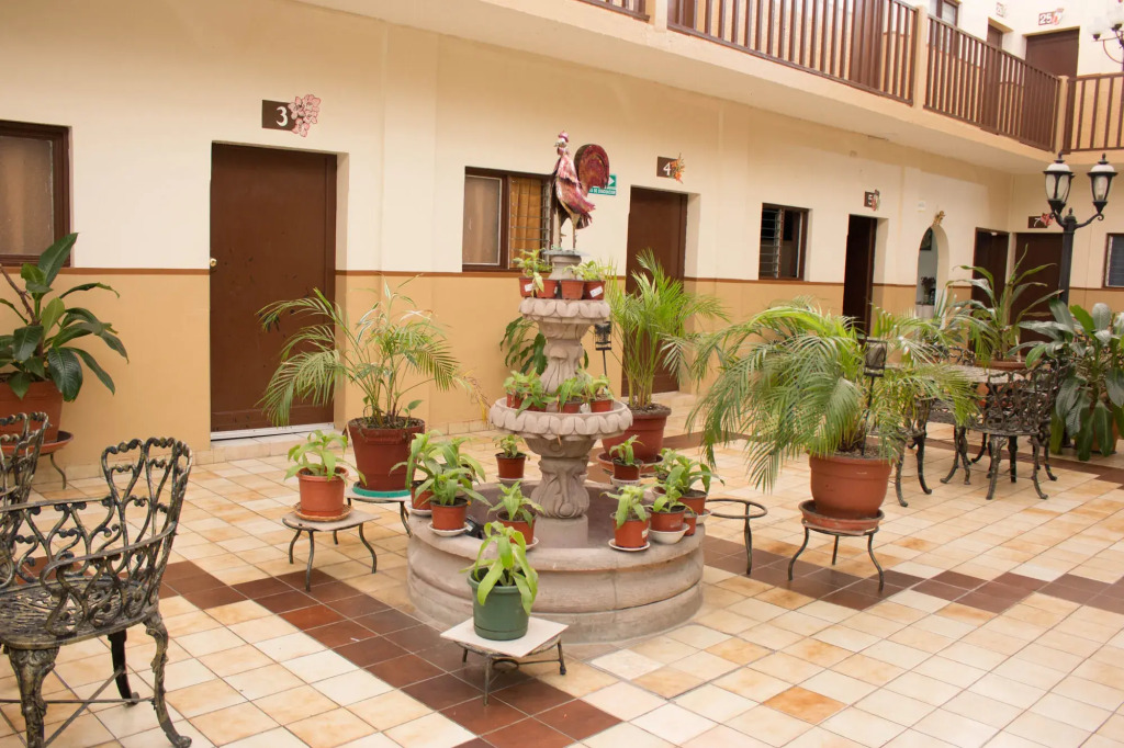 Hotel Cervantino
