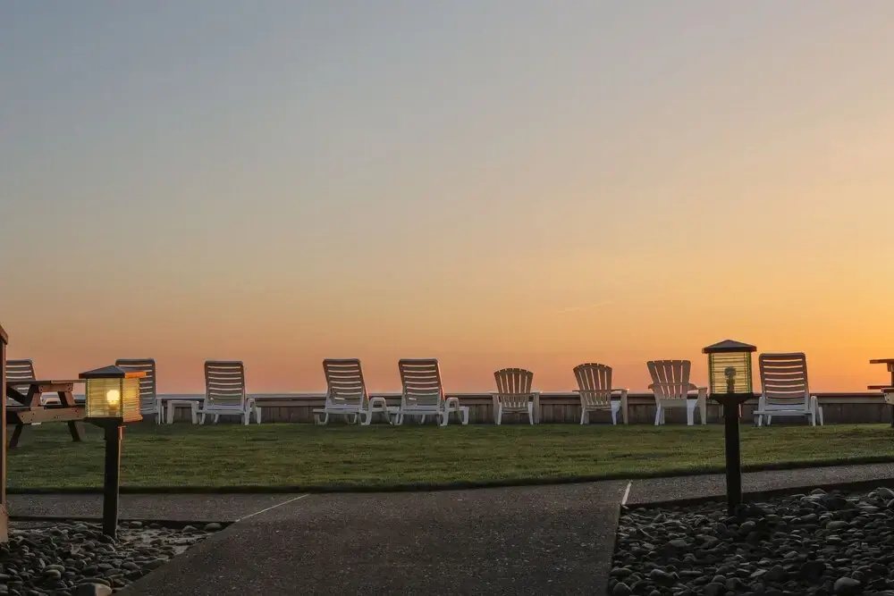 Schooners Cove Inn