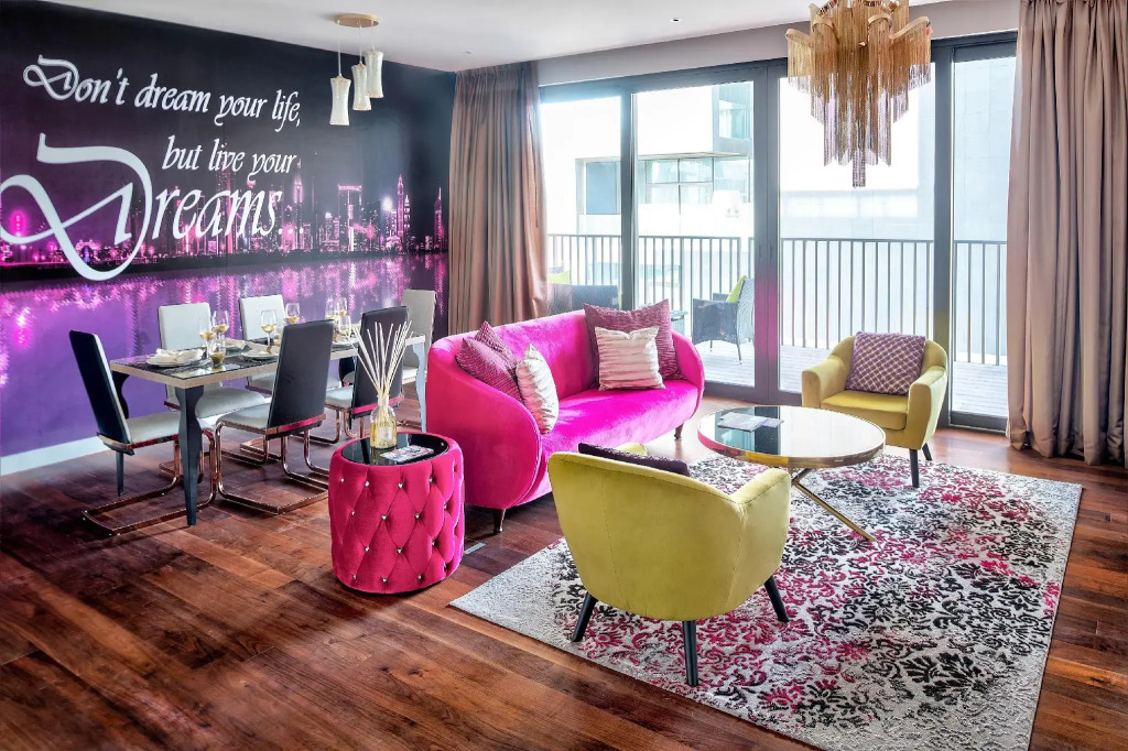 Dream Inn - City Walk 3 Bed Stunning Apartment