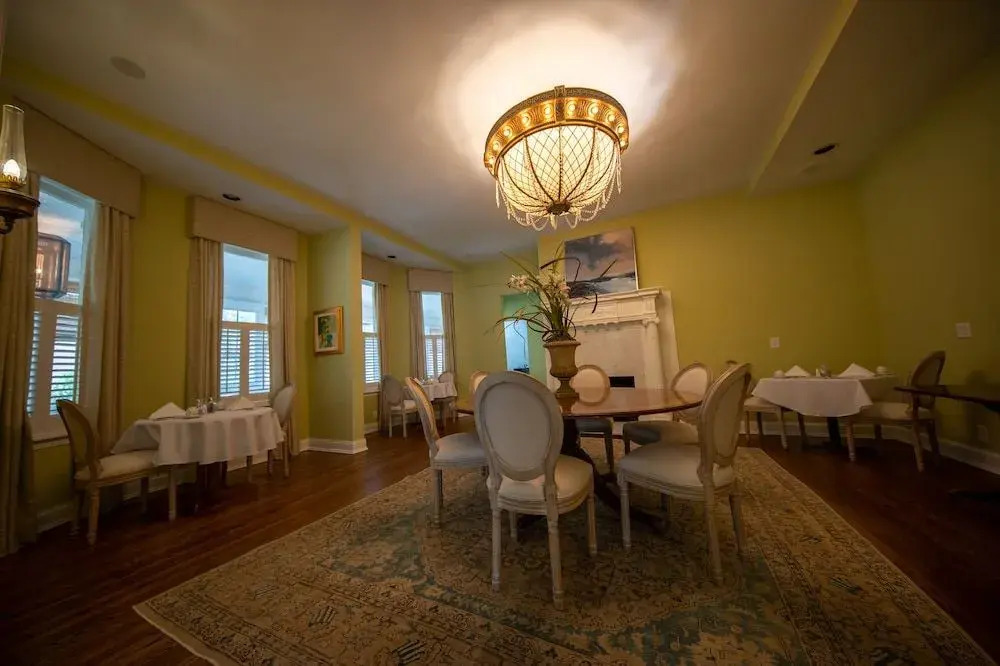 The Edenton Collection - Granville Queen Inn