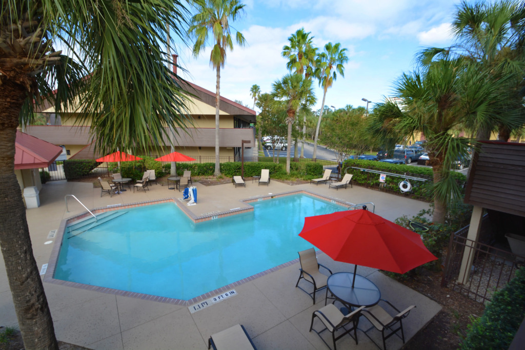 Midpointe Hotel by Rosen Hotels & Resorts