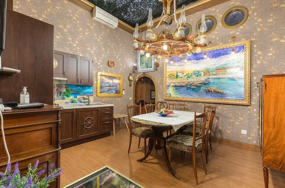 Pet-friendly Apartment in the Heart of Cres