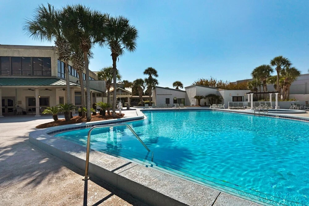Bayside Inn 6682