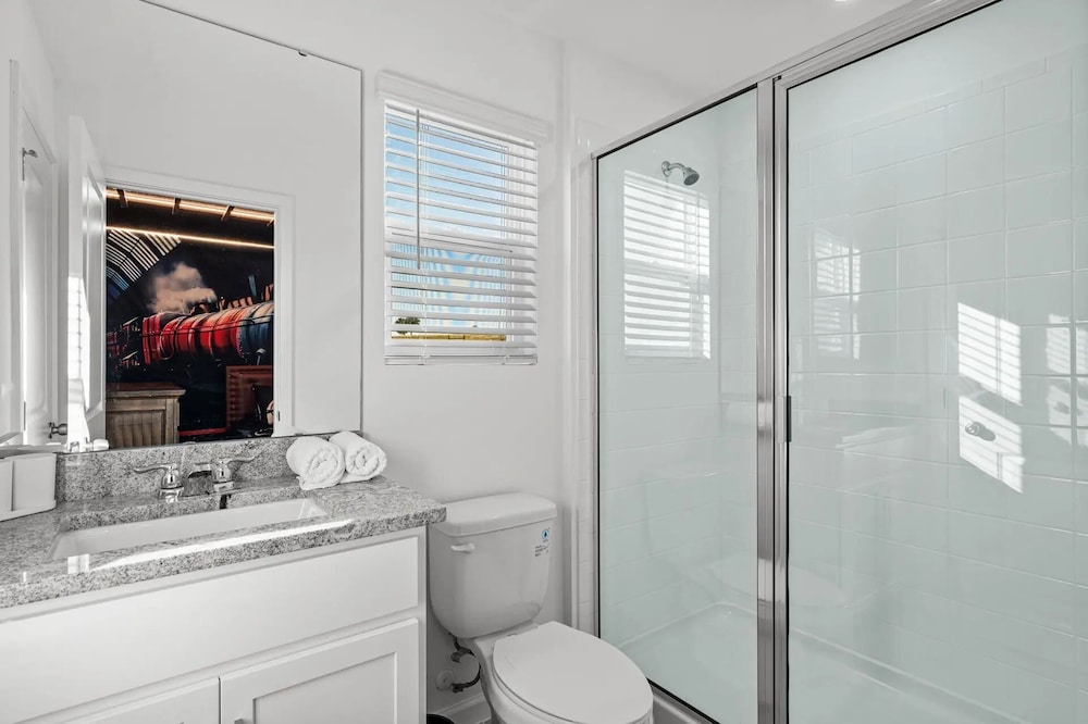 Solara 6BR Villa w/ Pvt Pool, Cinema & Game Room
