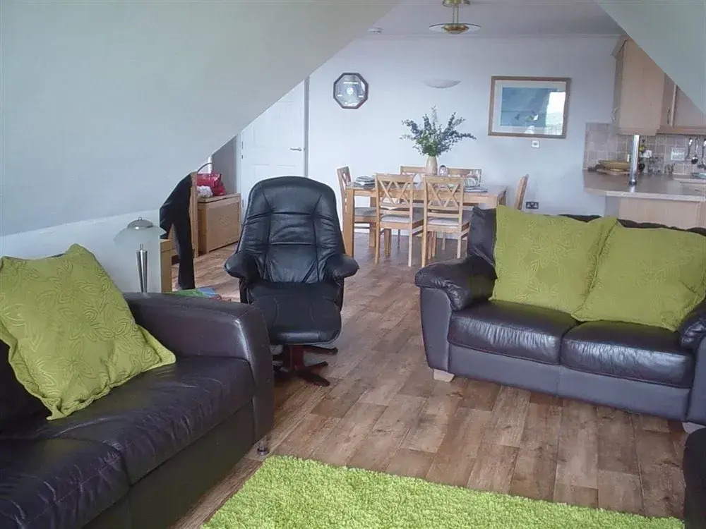 Kernow Homes - Travel accommodation
