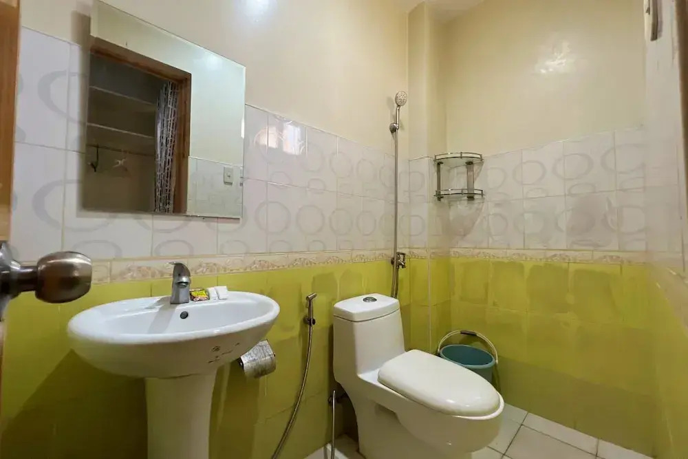 Sta Rosa Inn Iloilo powered by Cocotel