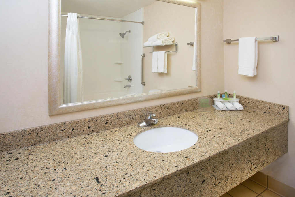 Abilene Inn & Suites