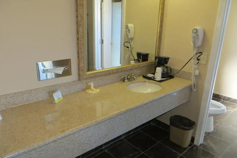 American Inn Stockton