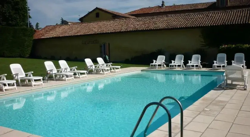 Cascina La Carlotta