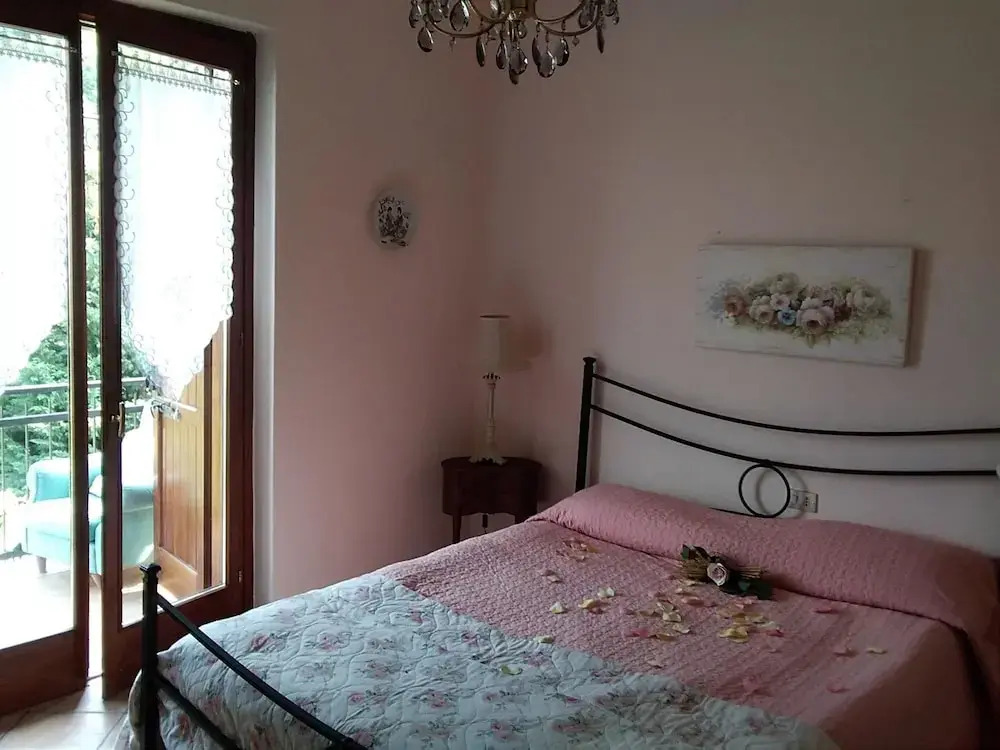 Villa With 3 Bedrooms in Perledo, With Wonderful Lake View, Enclosed Garden and Wifi Near the Beach