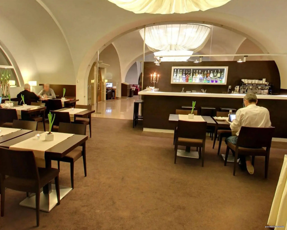 Hotel Pracharna
