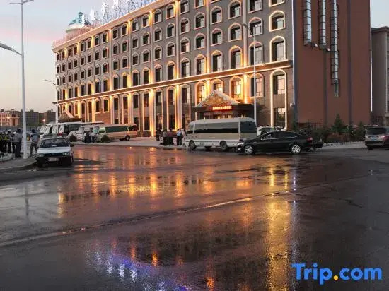 Kaedes Royal Palace International Hotel