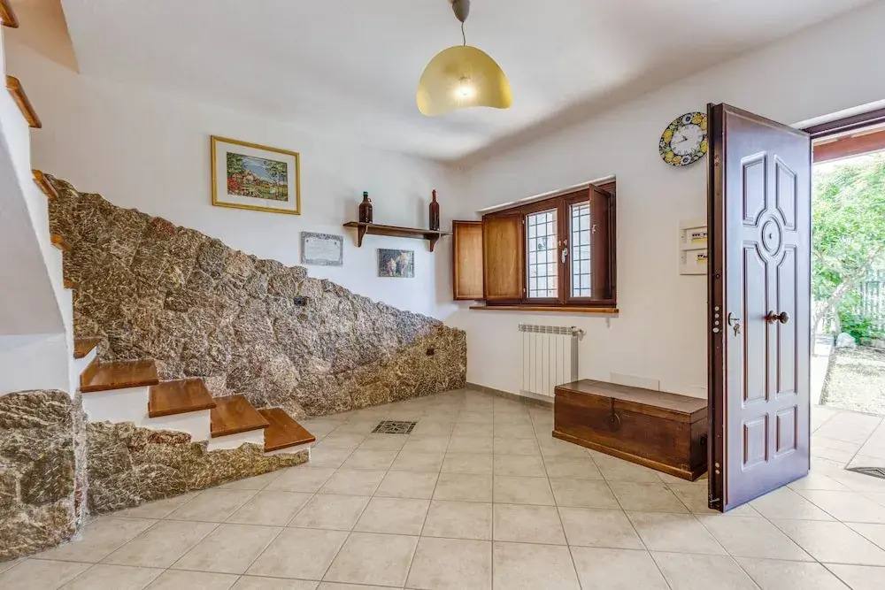 Chalet in Motta Santa Lucia in Greenery