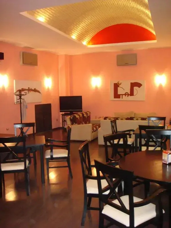 Hotel León Tierra de Vinos