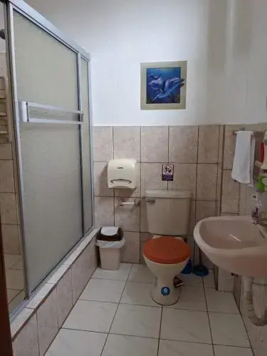 Tintorera Guest House
